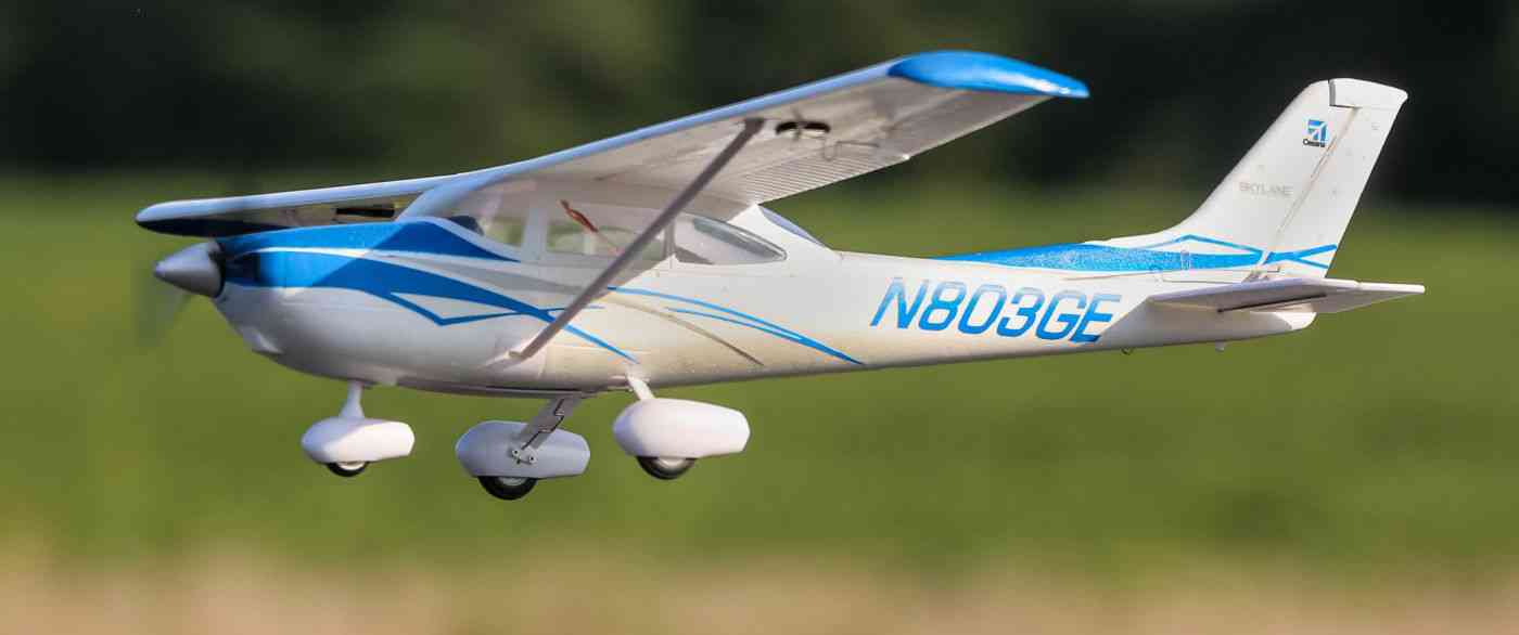 Micro Cessna 182 BNF Basic