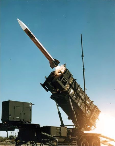estes/Patriot_missile_launch.jpg