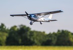 RC model letadla Cessna 182: Vletu