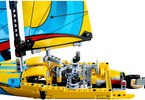 LEGO Technic - Závodní jachta