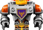 LEGO Nexo Knights - Axlův vůz Drtič