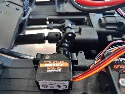 Představení RC modelu auta Axial SCX10 III Jeep JLU Wrangler