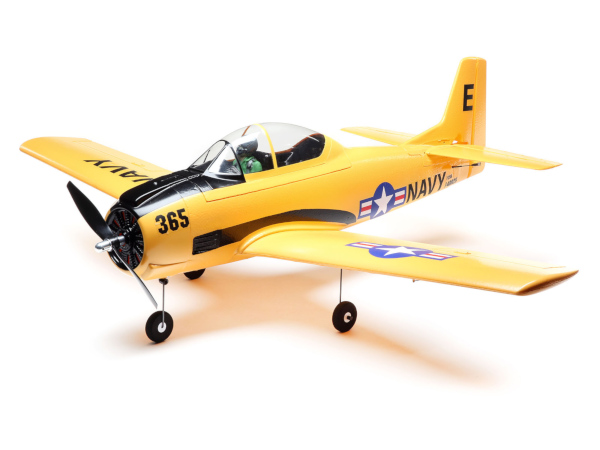 Současná verze E-flite T-28 Trojan