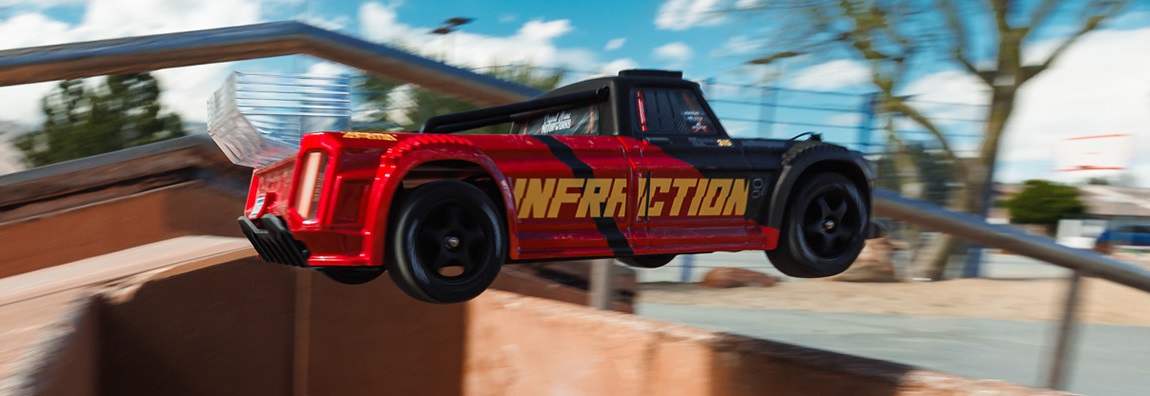 Arrma Infraction 223S DSC BLX 1:8 RTR