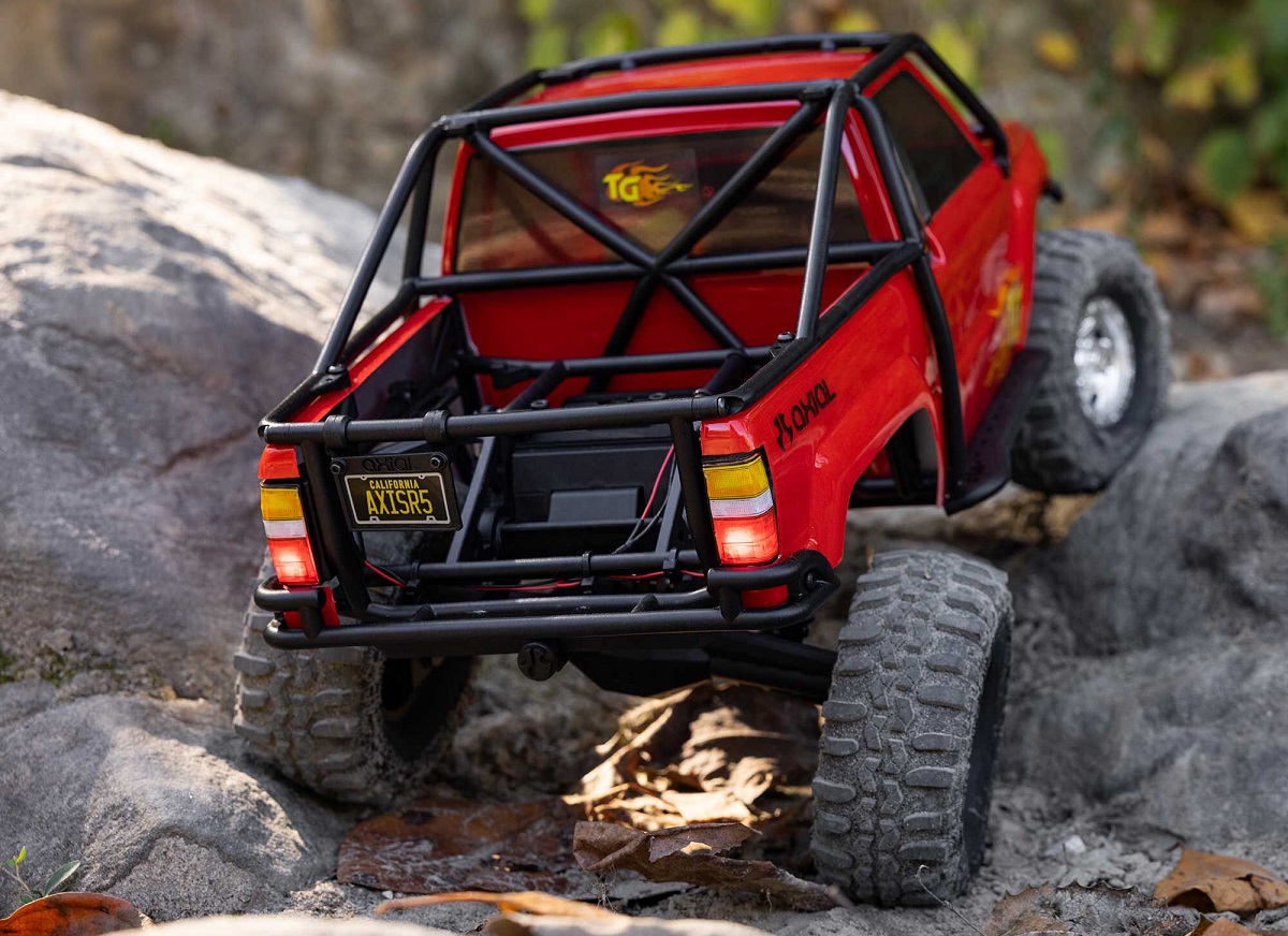 Axial SCX10 III Toyota SR5 1987 1:10 4WD RTR
