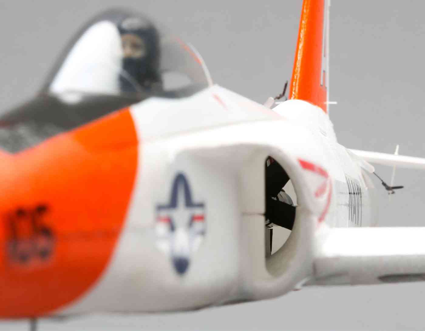 eflite/EFLU4380_b_mot.jpg