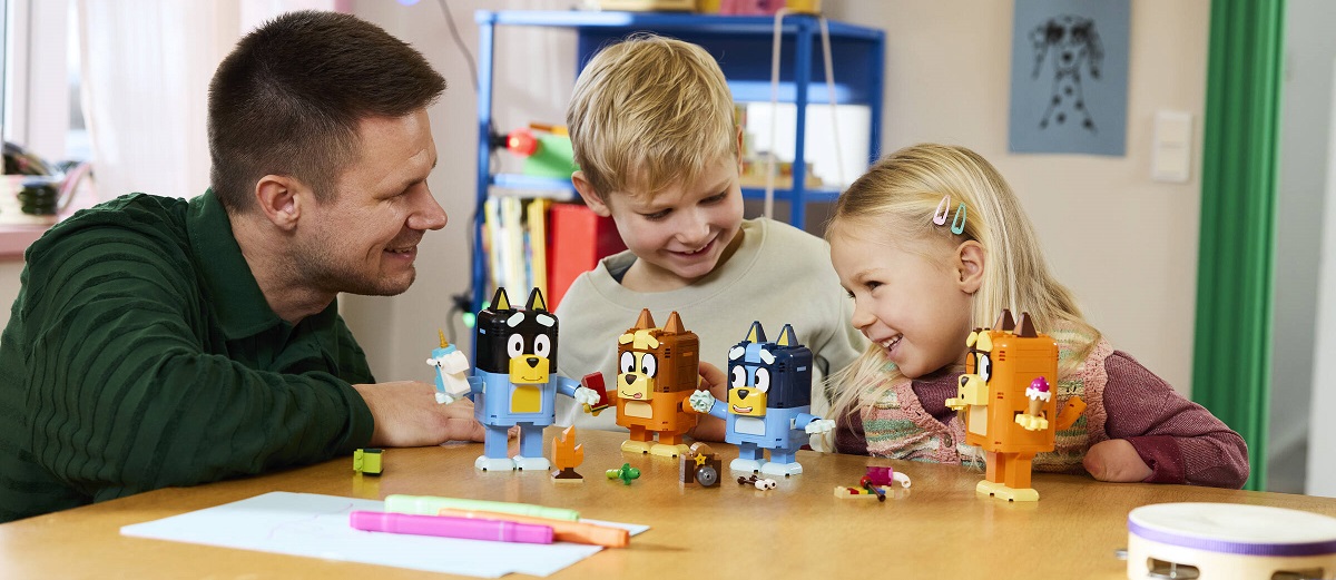 LEGO Bluey - Bluey a její rodinka z kostek
