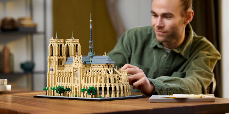 LEGO Architecture - Notre-Dame v Paříži