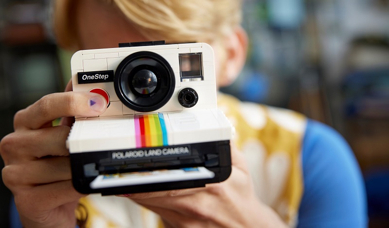 LEGO Ideas - Fotoaparát Polaroid OneStep SX-70
