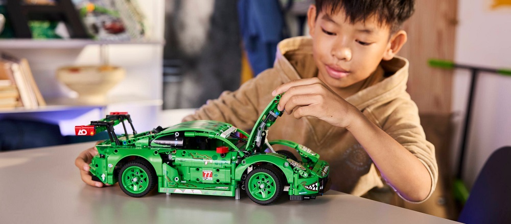 LEGO Technic - Auto Porsche 911 GT3 R REXY AO Racing