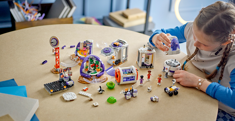 LEGO Friends - Základna na Marsu a raketa