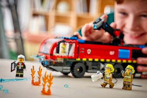 lego/LEGO60499/60499-9.jpg