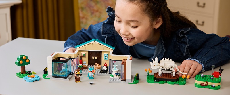 LEGO Animal Crossing - Blathers a jeho muzejní sbírka