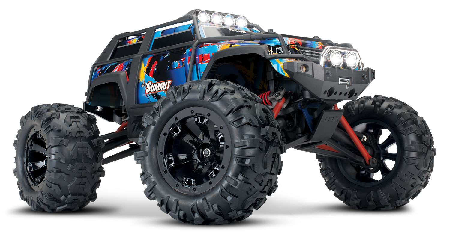 traxxas/72054-5-1-16-Summit-3qtr-Front.jpg