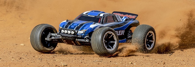 Traxxas Rustler 1:10 RTR s LED osvětlením