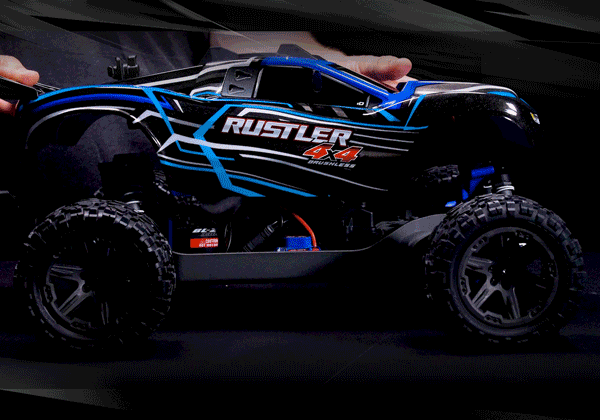 traxxas/intro-feature-clipless-600w-128c.gif