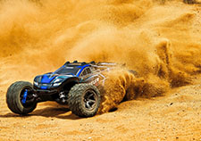 RC model auta Traxxas Rustler 4X4 2BL TRA67164-4