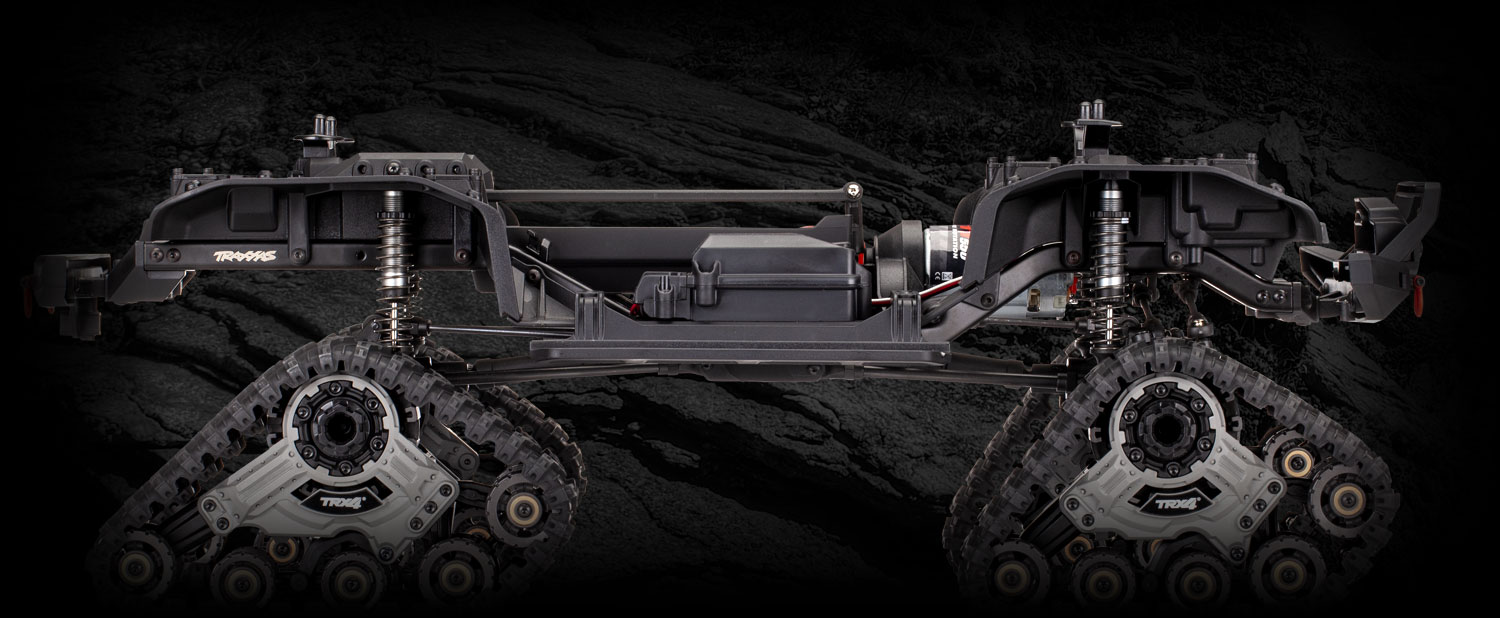 TRX-4 Equipped with TRAXX - Side Chassis