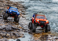 TRX-4 s pásovým podvozkem Traxx