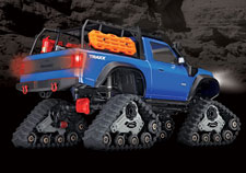 TRX-4 s pásovým podvozkem Traxx