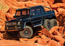 TRX-6 Mercedes-Benz G 63 AMG 6x6 (TRA88096-4) v akci