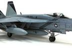 Academy Boeing F/A-18E VFA-143 USN Pukin Dogs (1:72)