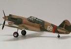 Plastikový model Airfix Classic Kit letadlo Curtis P-40B Tomahawk 1:72: Hotový model