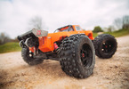 Arrma Outcast 6S BLX: Ukázka jízdy