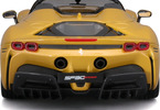 Bburago Ferrari SF90 Spider 1:18 zlatá metalíza