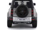 Bburago Land Rover Defender 110 1:24 Green metallic