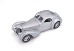 Bburago Bugatti 1:24 stříbrná