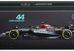 Bburago Mercedes-AMG Petronas W15 (2024) 1:24 #44 Hamilton (hardcase)