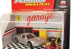 Bburago Ferrari set auta s doplňky