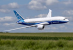 E-flite Boeing 787-8 Dreamliner 0.7m BNF Basic AS3X SAFE Select