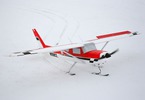 RC model Carbon Cessna: Na sněhu