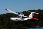 RC letadlo Icon A5: V letu