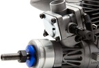 Benzinový motor Evolution 10GX2: Detail přední části. V přední části karburátoru je regulační člen zajišťující konstantní tlak paliva