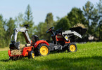 FALK - Šlapací traktor Farm Lander s nakladačem, rypadlem a vlečkou červený