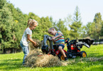 FALK - Šlapací traktor Farm Lander s nakladačem, rypadlem a vlečkou červený