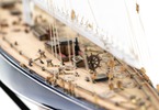 AMATI Endeavour plachetnice 1934 1:35 kit