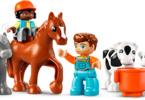 LEGO DUPLO - Caring for Animals at the Farm