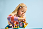 LEGO Bluey - Bluey, Chloe a zábava na hřišti