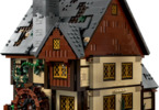 LEGO Ideas - Disney Hocus pocus: The Sanderson Sisters' Cottage
