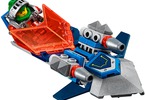 LEGO Nexo Knights - Aaronův Aero Striker V2