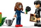 LEGO Wednesday - Černá jiřina