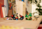 LEGO Jurassic World - Raptor Off-Road Escape