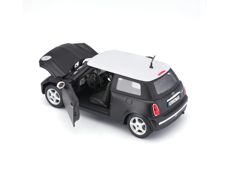 Maisto Mini Cooper 1:24 black matte - collector's car model (MA
