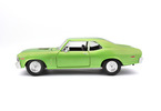 Maisto Chevrolet Nova SS 1970 1:24 světle zelená metalíza