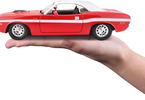 Maisto Dodge Challenger R/T Coupe 1970 1:24