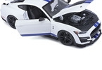 Maisto Mustang Shelby GT500 2020 1:18 bílá